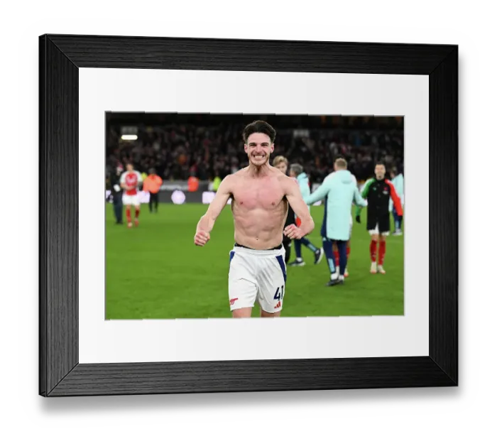 Framed Print : Wolverhampton Wanderers FC v Arsenal FC - Premier League