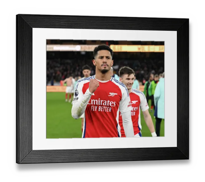 Framed Print : Wolverhampton Wanderers FC v Arsenal FC - Premier League Framed Print : Wolverhampton Wanderers FC v Arsenal FC - Premier League