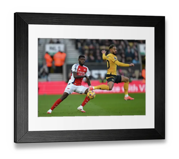 Framed Print : Wolverhampton Wanderers FC v Arsenal FC - Premier League Framed Print : Wolverhampton Wanderers FC v Arsenal FC - Premier League