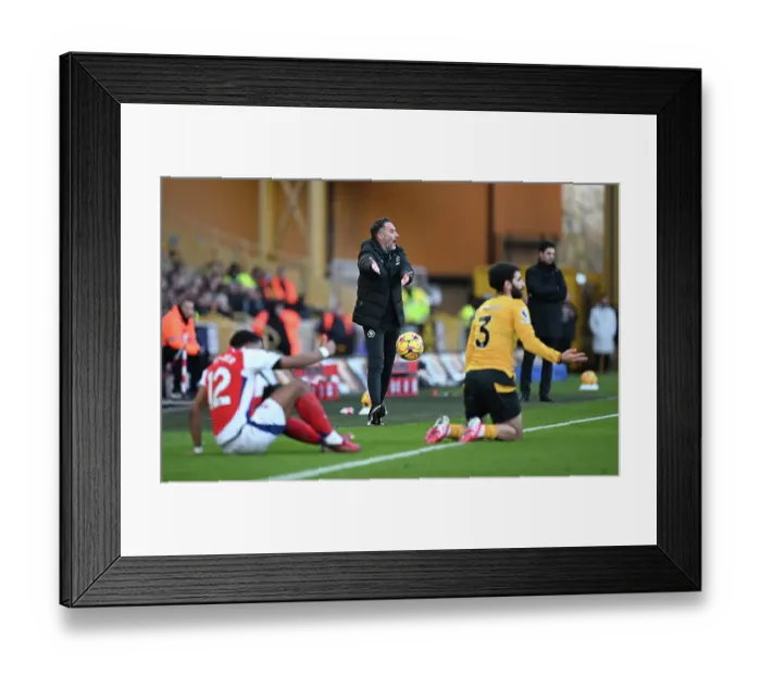 Framed Print : Wolverhampton Wanderers FC v Arsenal FC - Premier League