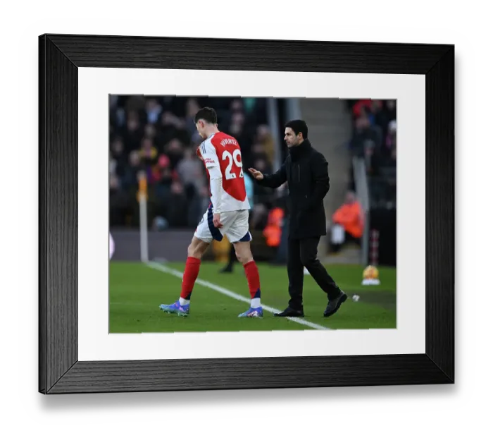 Framed Print : Wolverhampton Wanderers FC v Arsenal FC - Premier League