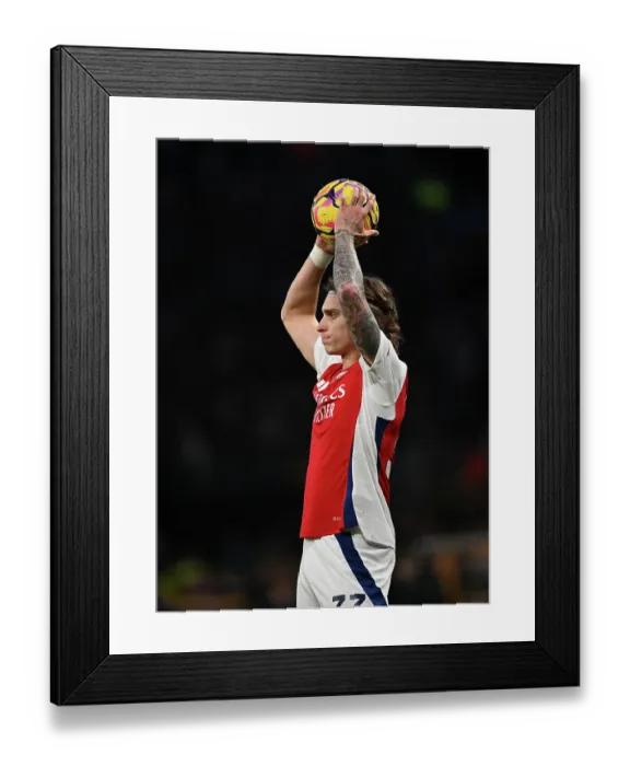Framed Print : Wolverhampton Wanderers FC v Arsenal FC - Premier League Framed Print : Wolverhampton Wanderers FC v Arsenal FC - Premier League