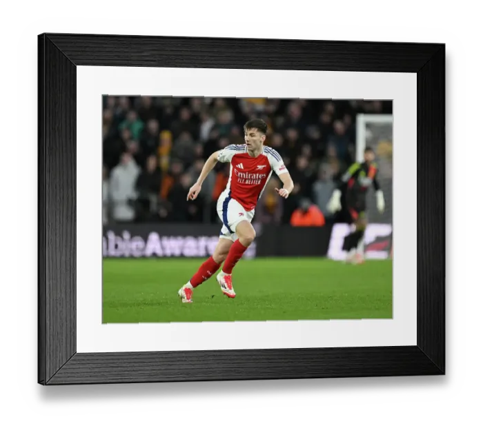 Framed Print : Wolverhampton Wanderers FC v Arsenal FC - Premier League Framed Print : Wolverhampton Wanderers FC v Arsenal FC - Premier League