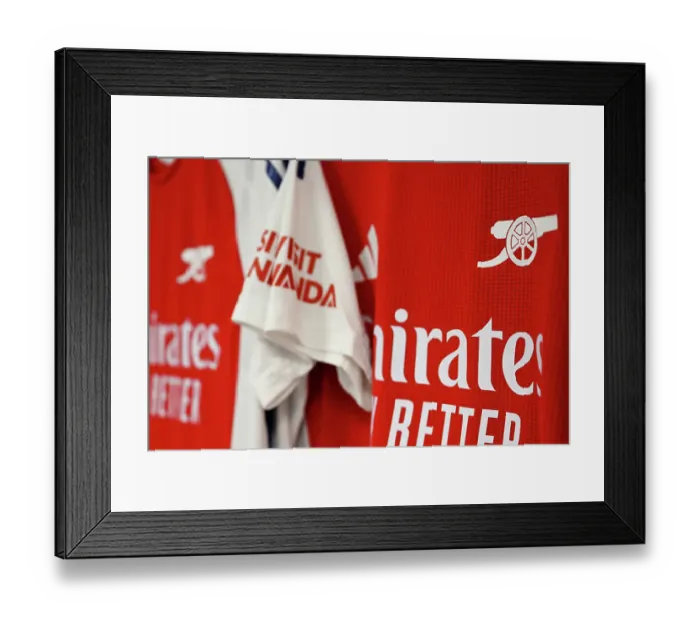 Framed Print : Wolverhampton Wanderers FC v Arsenal FC - Premier League Framed Print : Wolverhampton Wanderers FC v Arsenal FC - Premier League
