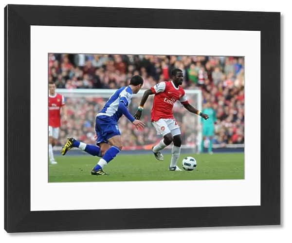 Emmanuel Eboue (Arsenal) Keith Fahey (Birmingham). Arsenal 2: 1 Birmingham City
