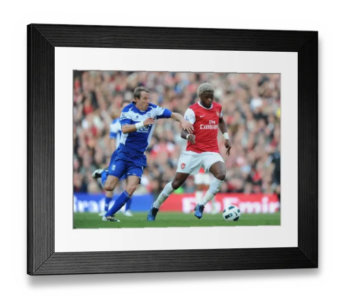 Framed Print : Alex Song (Arsenal) Lee Bowyer (Birmingham). Arsenal 2: 1 Birmingham City