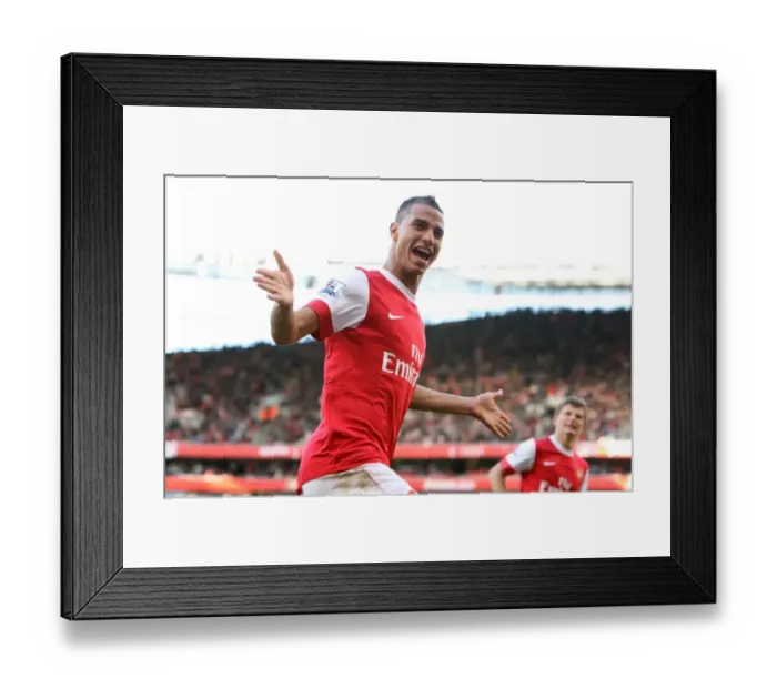 Framed Print : Marouane Chamakh's Brace: Arsenal's Thrilling 2-1 Victory Over Birmingham City (2010-11)