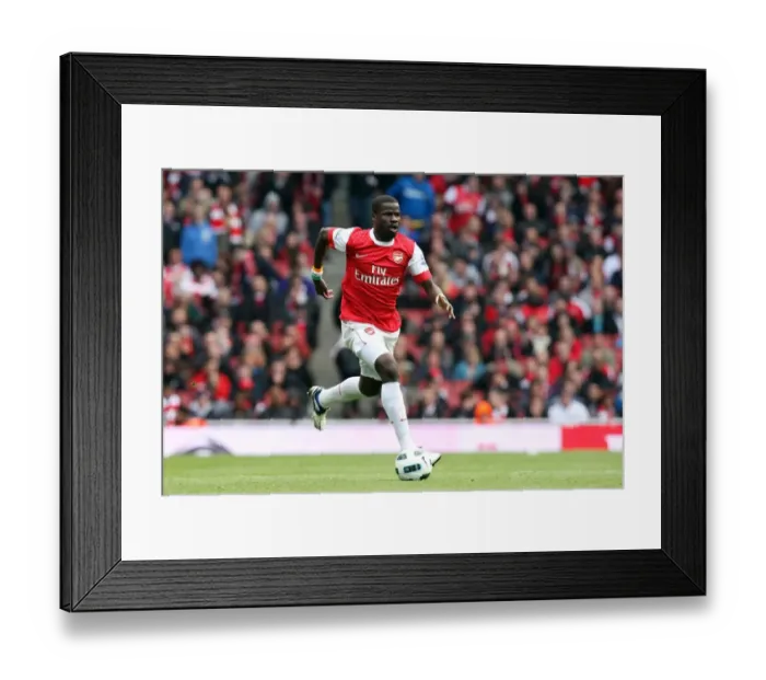 Framed Print : Arsenal's Emmanuel Eboue Scores the Winning Goal Against Birmingham City in the Barclays Premier League (16 / 10 / 10)
