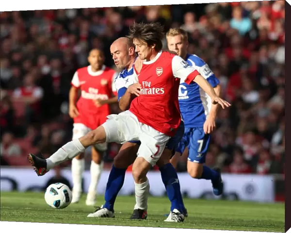 Tomas Rosicky (Arsenal) Stephen Carr (Birmingham). Arsenal 2: 1 Birmingham City
