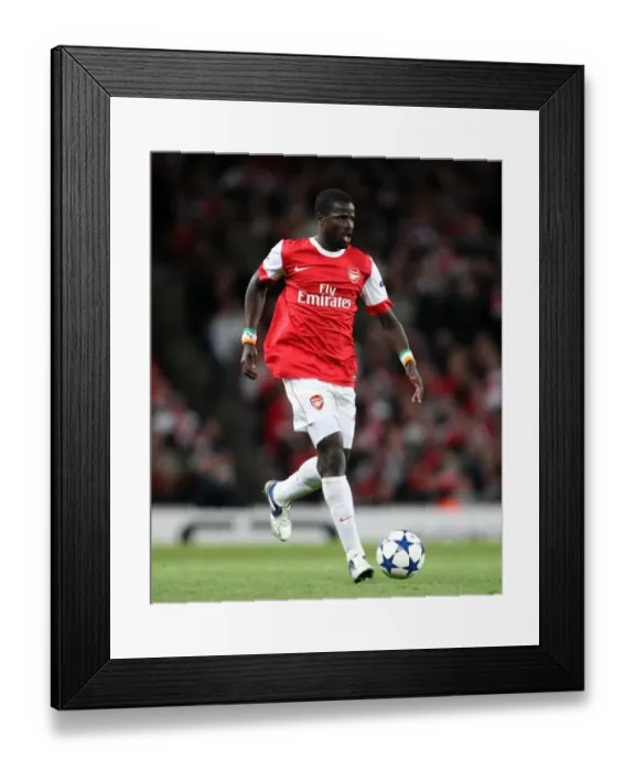 Framed Print : Emmanuel Eboue (Arsenal). Arsenal 5: 1 Shaktar Donetsk. UEFA Champions League