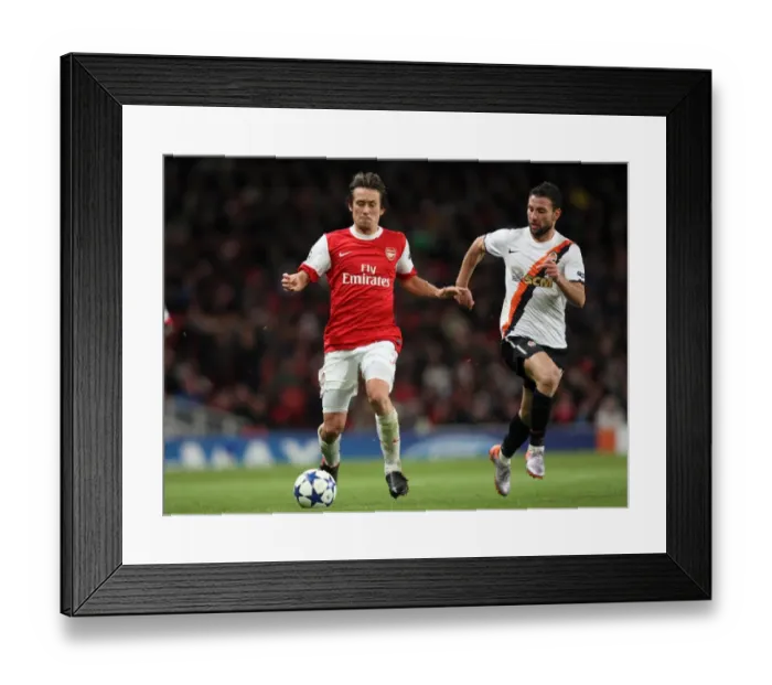 Framed Print : Tomas Rosicky (Arsenal) Razvan Rat (Shaktar). Arsenal 5: 1 Shaktar Donetsk Framed Print : Tomas Rosicky (Arsenal) Razvan Rat (Shaktar). Arsenal 5: 1 Shaktar Donetsk