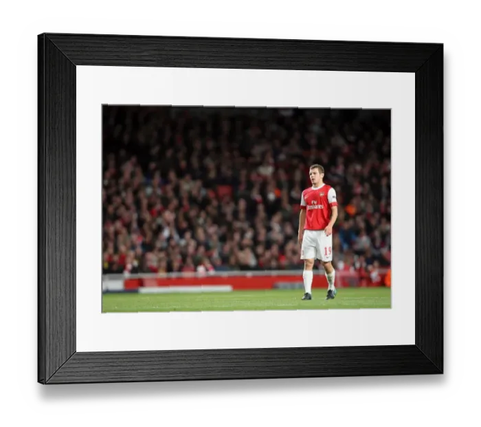 Framed Print : Jack Wilshere's Brilliant Performance: Arsenal Crushes Shaktar Donetsk 5-1 in UEFA Champions League