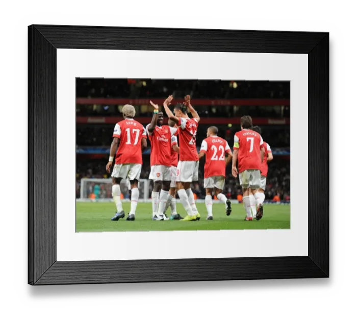 Framed Print : Chamakh and Eboue: Arsenal's Unstoppable Duo Celebrates Fifth Goal vs Shakhtar Donetsk