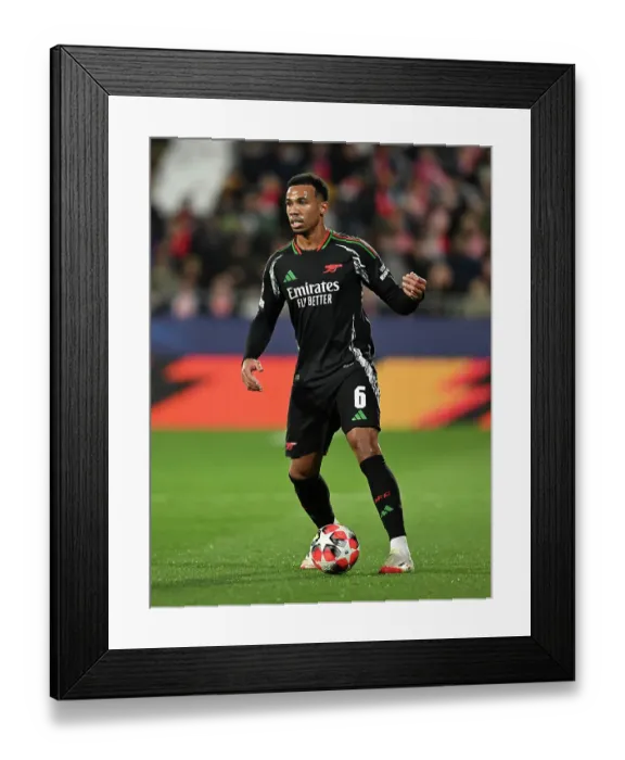Framed Print : Girona FC v Arsenal FC - UEFA Champions League 2024 / 25 League Phase MD8 Framed Print : Girona FC v Arsenal FC - UEFA Champions League 2024 / 25 League Phase MD8