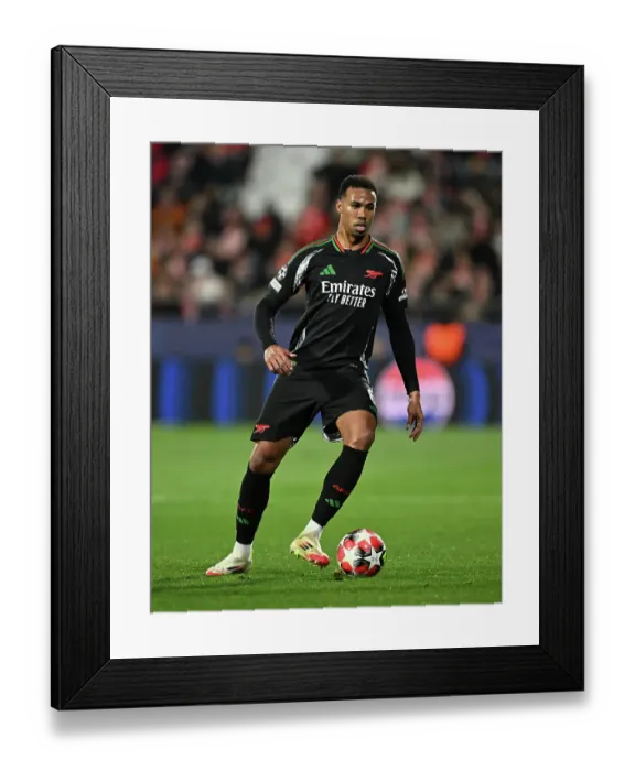 Framed Print : Girona FC v Arsenal FC - UEFA Champions League 2024 / 25 League Phase MD8 Framed Print : Girona FC v Arsenal FC - UEFA Champions League 2024 / 25 League Phase MD8