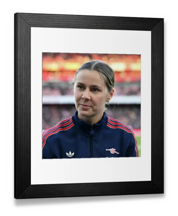 Framed Print : Arsenal FC v Manchester City FC - Premier League Framed Print : Arsenal FC v Manchester City FC - Premier League