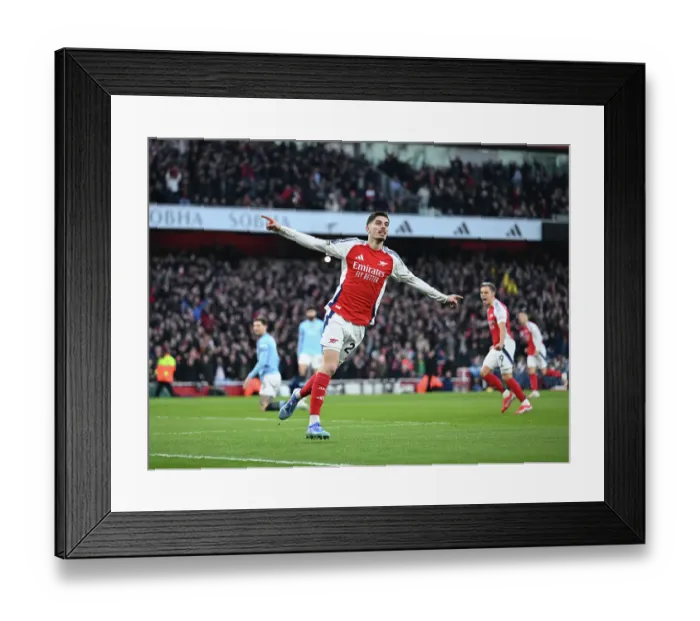 Framed Print : Arsenal FC v Manchester City FC - Premier League