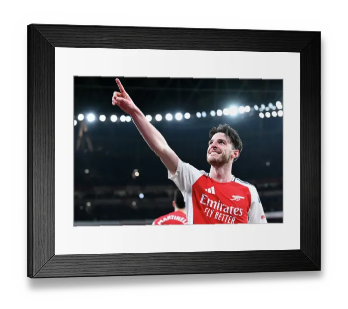 Framed Print : Arsenal FC v Manchester City FC - Premier League