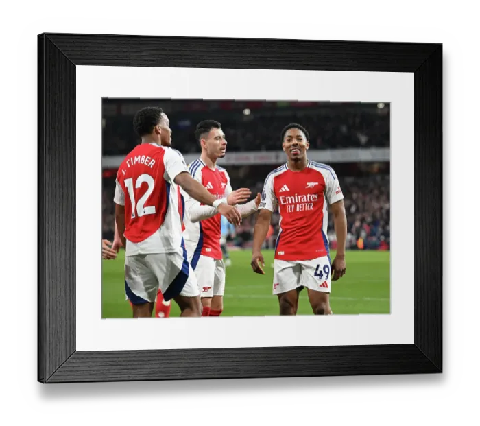 Framed Print : Arsenal FC v Manchester City FC - Premier League Framed Print : Arsenal FC v Manchester City FC - Premier League