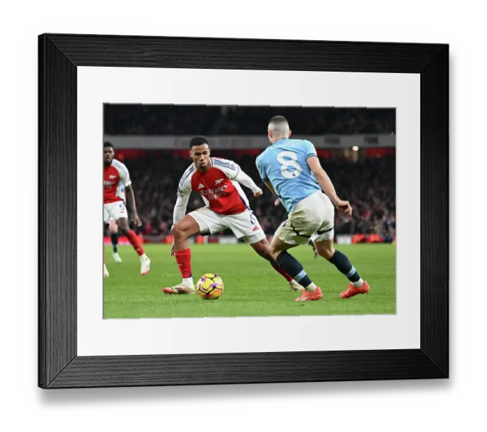 Framed Print : Arsenal FC v Manchester City FC - Premier League Framed Print : Arsenal FC v Manchester City FC - Premier League