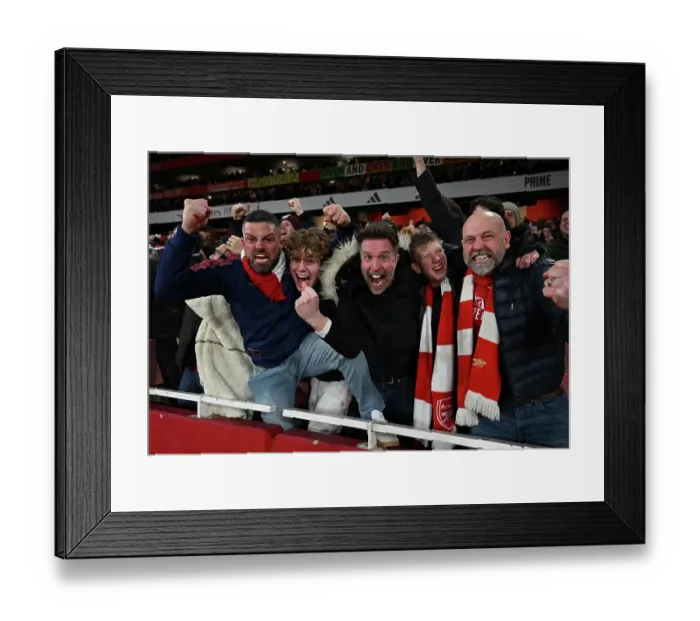 Framed Print : Arsenal FC v Manchester City FC - Premier League
