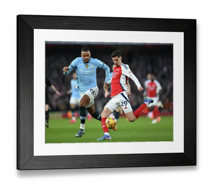 Framed Print : Arsenal FC v Manchester City FC - Premier League