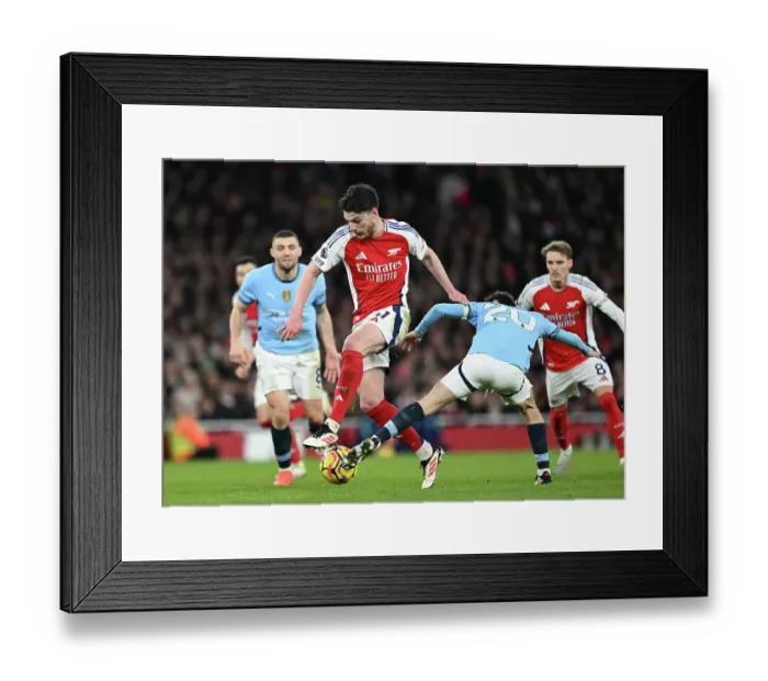 Framed Print : Arsenal FC v Manchester City FC - Premier League Framed Print : Arsenal FC v Manchester City FC - Premier League