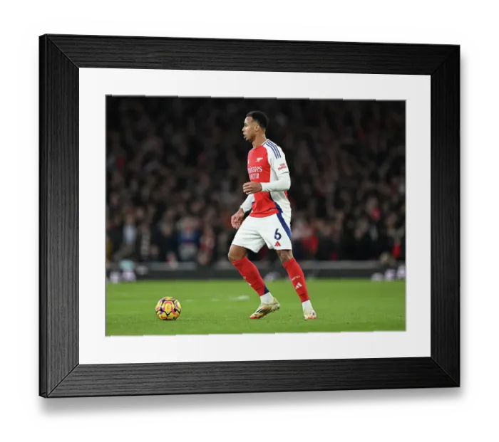 Framed Print : Arsenal FC v Manchester City FC - Premier League