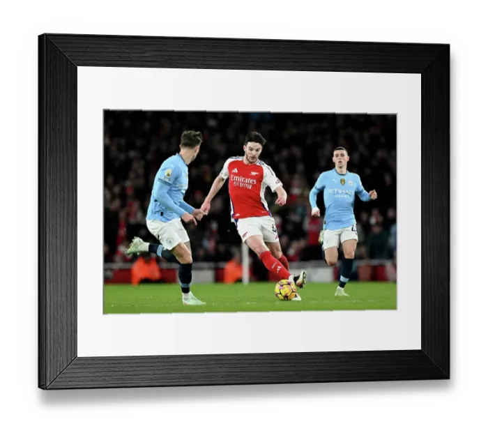 Framed Print : Arsenal FC v Manchester City FC - Premier League