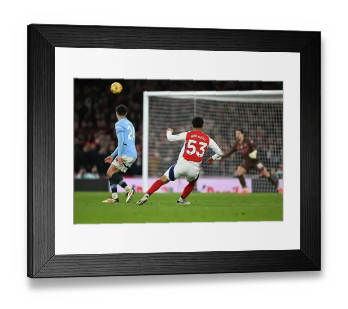 Framed Print : Arsenal FC v Manchester City FC - Premier League Framed Print : Arsenal FC v Manchester City FC - Premier League
