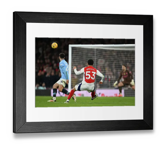 Framed Print : Arsenal FC v Manchester City FC - Premier League Framed Print : Arsenal FC v Manchester City FC - Premier League
