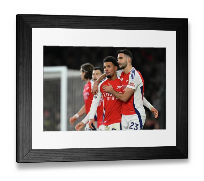 Framed Print : Arsenal FC v Manchester City FC - Premier League Framed Print : Arsenal FC v Manchester City FC - Premier League