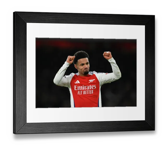 Framed Print : Arsenal FC v Manchester City FC - Premier League Framed Print : Arsenal FC v Manchester City FC - Premier League
