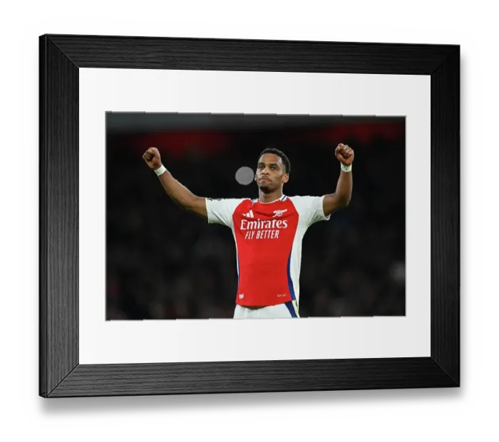 Framed Print : Arsenal FC v Manchester City FC - Premier League Framed Print : Arsenal FC v Manchester City FC - Premier League