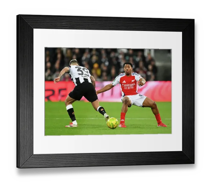 Framed Print : Newcastle United v Arsenal - Carabao Cup Semi Final Second Leg