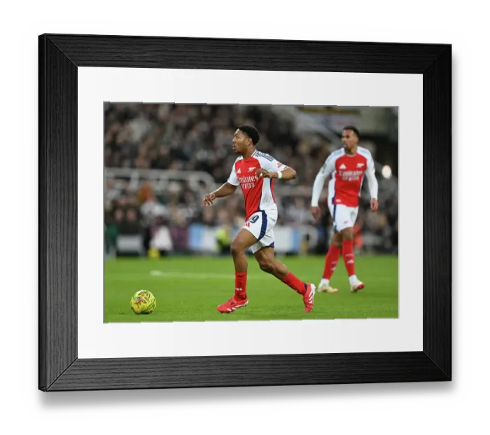 Framed Print : Newcastle United v Arsenal - Carabao Cup Semi Final Second Leg Framed Print : Newcastle United v Arsenal - Carabao Cup Semi Final Second Leg
