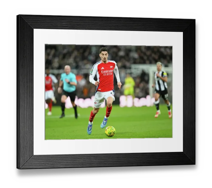 Framed Print : Newcastle United v Arsenal - Carabao Cup Semi Final Second Leg Framed Print : Newcastle United v Arsenal - Carabao Cup Semi Final Second Leg