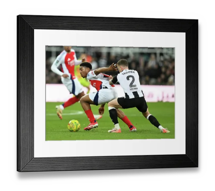 Framed Print : Newcastle United v Arsenal - Carabao Cup Semi Final Second Leg