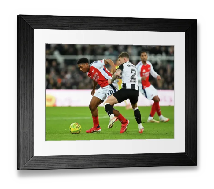 Framed Print : Newcastle United v Arsenal - Carabao Cup Semi Final Second Leg Framed Print : Newcastle United v Arsenal - Carabao Cup Semi Final Second Leg