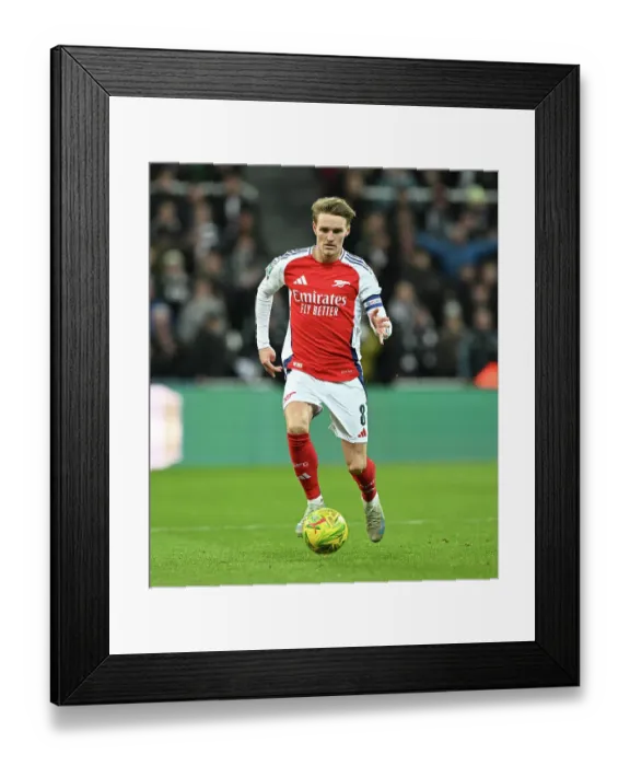 Framed Print : Newcastle United v Arsenal - Carabao Cup Semi Final Second Leg
