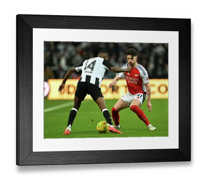 Framed Print : Newcastle United v Arsenal - Carabao Cup Semi Final Second Leg