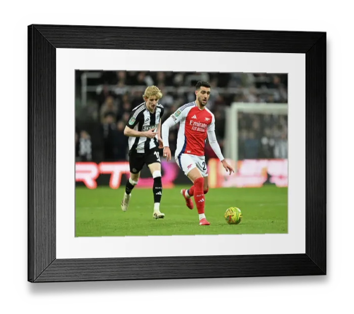 Framed Print : Newcastle United v Arsenal - Carabao Cup Semi Final Second Leg Framed Print : Newcastle United v Arsenal - Carabao Cup Semi Final Second Leg