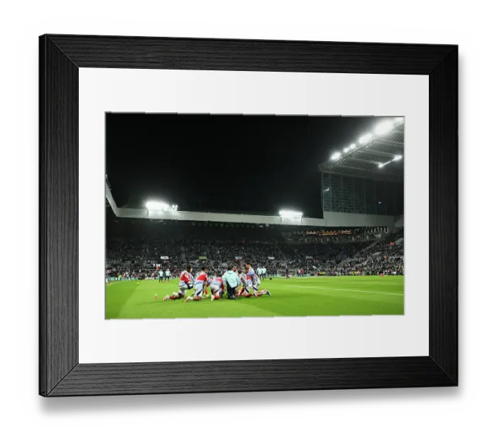 Framed Print : Newcastle United v Arsenal - Carabao Cup Semi Final Second Leg Framed Print : Newcastle United v Arsenal - Carabao Cup Semi Final Second Leg