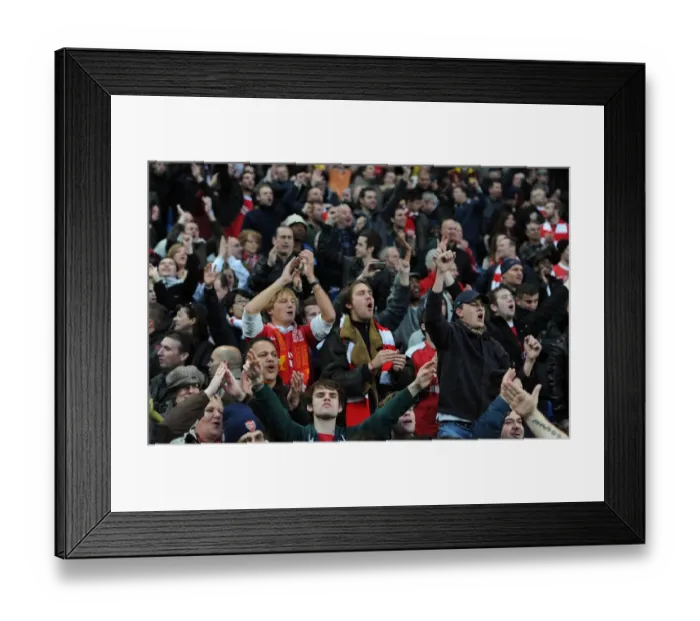Framed Print : Arsenal fan. Manchester City 0: 3 Arsenal, Barclays Premier League, City Of Manchester Stadium