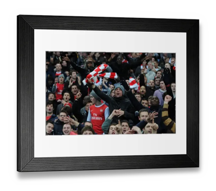 Framed Print : Arsenal's Triumph: 3-0 Manchester City in Barclays Premier League