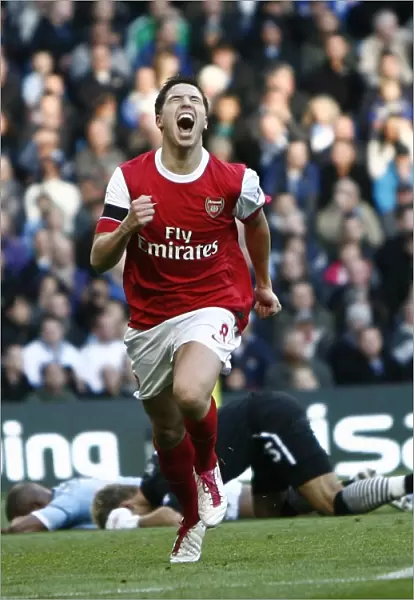 Sami Nasri shoots celebrates scoring the 1st Arsenal goal. Manchester City 0: 3 Arsenal