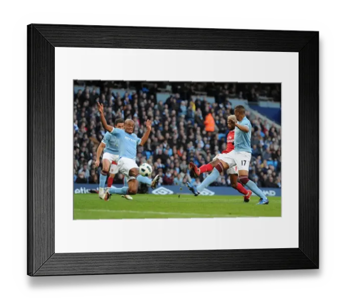 Framed Print : Alex Song shoots past Man City goalkeeper Joe Hart to score the 2nd Arsenal goal
