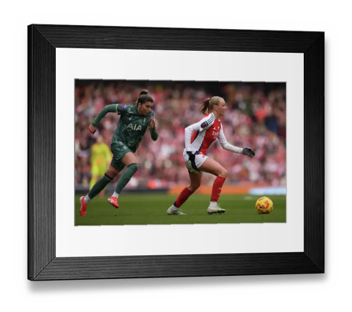 Framed Print : Arsenal FC v Tottenham Hotspur FC - Barclays Women's Super League Arsenal FC v Tottenham Hotspur FC - Barclays Women's Super League Framed Print : Arsenal FC v Tottenham Hotspur FC - Barclays Women's Super League Arsenal FC v Tottenham Hotspur FC - Barclays Women's Super League