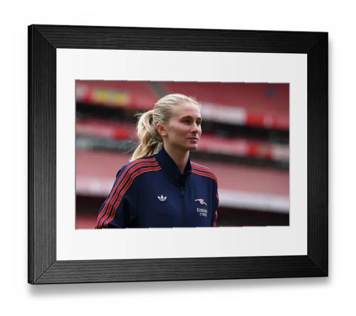 Framed Print : Arsenal FC v Tottenham Hotspur FC - Barclays Women's Super League Arsenal FC v Tottenham Hotspur FC - Barclays Women's Super League Framed Print : Arsenal FC v Tottenham Hotspur FC - Barclays Women's Super League Arsenal FC v Tottenham Hotspur FC - Barclays Women's Super League