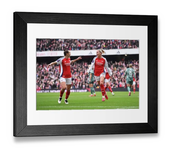 Framed Print : Arsenal FC v Tottenham Hotspur FC - Barclays Women's Super League Arsenal FC v Tottenham Hotspur FC - Barclays Women's Super League Framed Print : Arsenal FC v Tottenham Hotspur FC - Barclays Women's Super League Arsenal FC v Tottenham Hotspur FC - Barclays Women's Super League